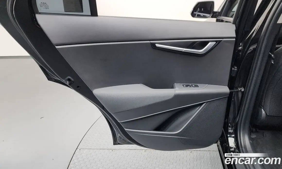 Kia Niro 2022 1.0 автомат (гидро), фото 15 Kia Niro 2022 1.0 автомат (гидро), фото 15