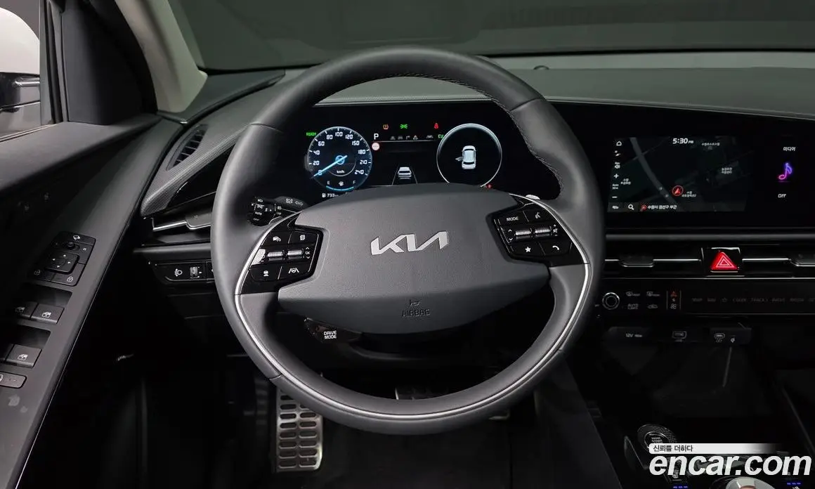 Kia Niro 2025 1.6 автомат (гидро), фото 19 Kia Niro 2025 1.6 автомат (гидро), фото 19