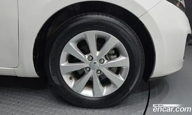 Kia Pride 2012 1.4 автомат (гидро), миниатюра 7
