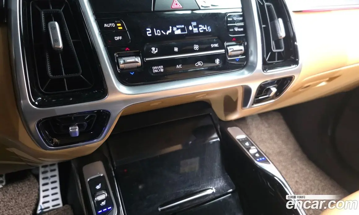Kia Sorento 2021 1.6 автомат (гидро), фото 20