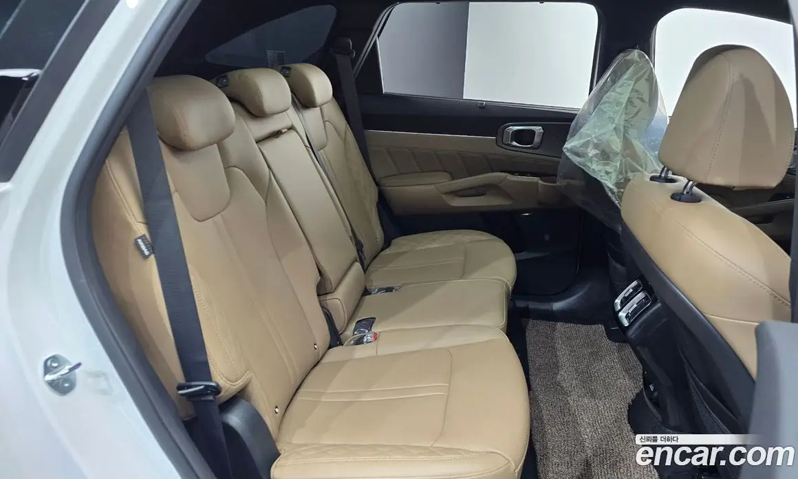 Kia Sorento 2024 2.2 автомат (гидро), фото 17