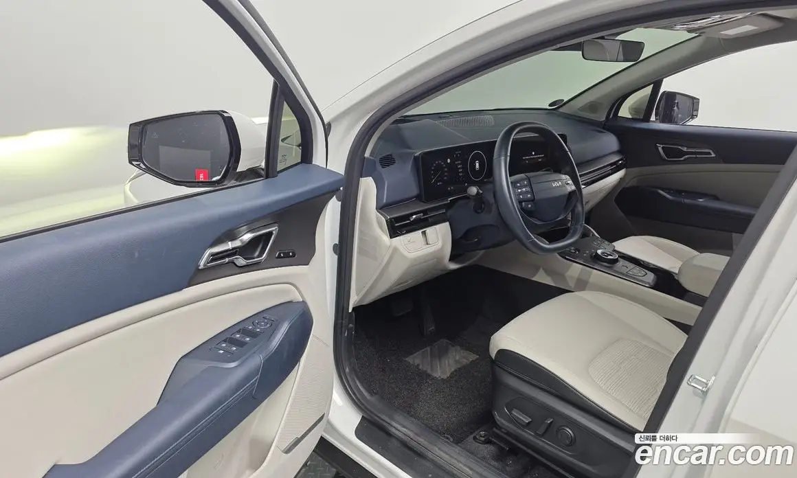 Kia Sportage 2025 1.6 автомат (гидро), фото 10 Kia Sportage 2025 1.6 автомат (гидро), фото 10
