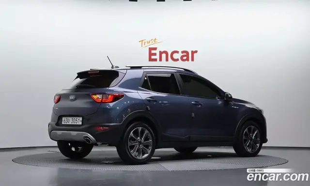 Kia Stonic 2018 1.6 автомат (гидро), миниатюра 2