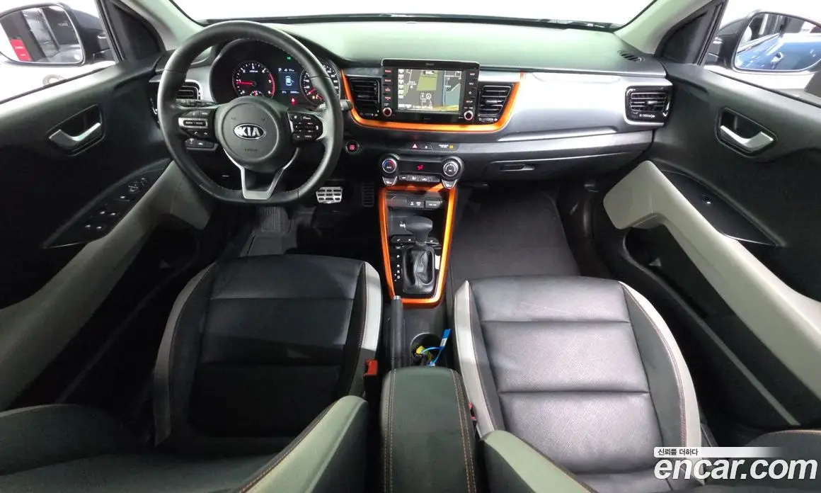Kia Stonic 2018 1.6 автомат (гидро), фото 10