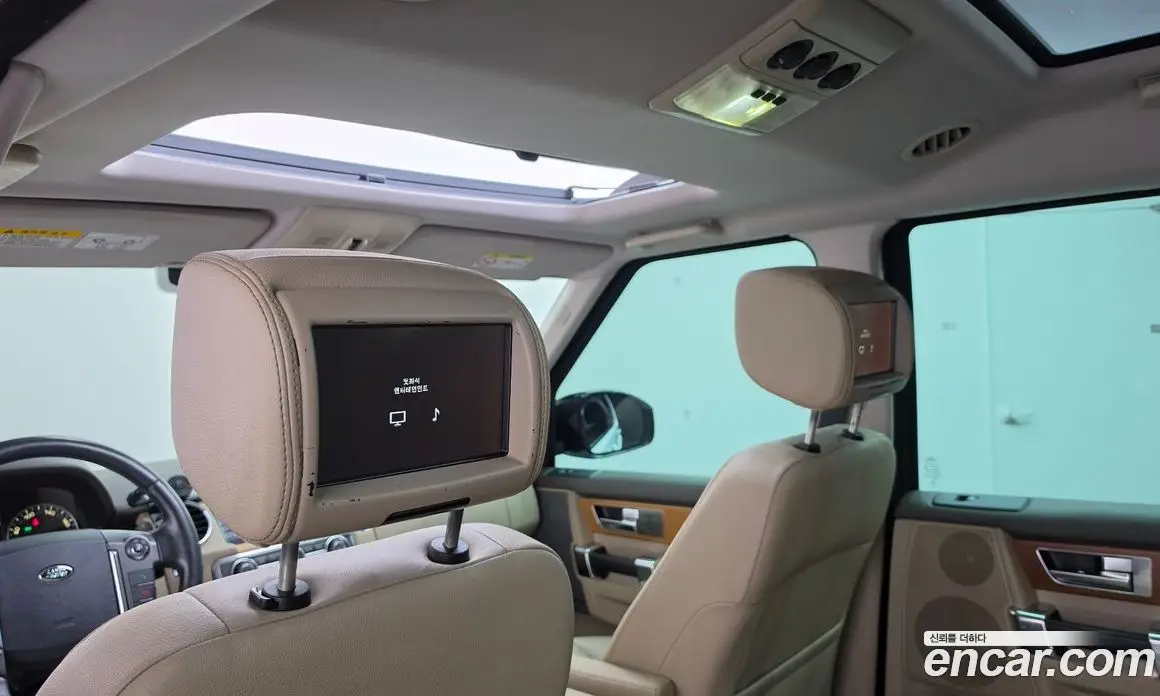 Land Rover Discovery 2015 3.0 автомат (гидро), фото 18