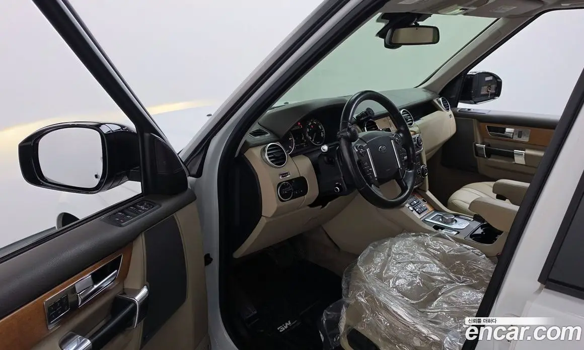 Land Rover Discovery 2015 3.0 автомат (гидро), фото 10