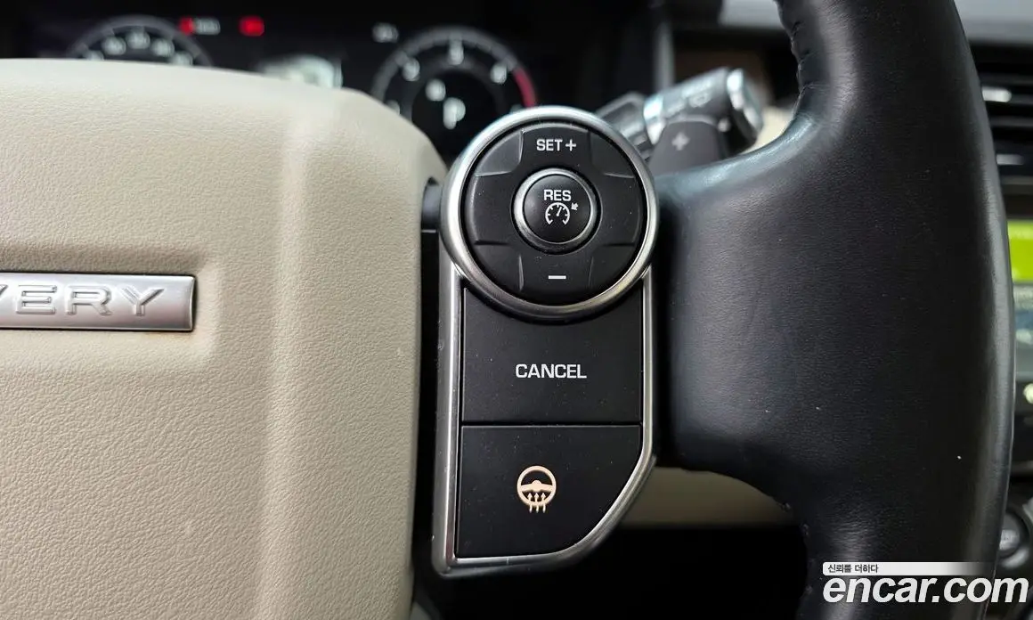 Land Rover Discovery 2018 3.0 автомат (гидро), фото 20