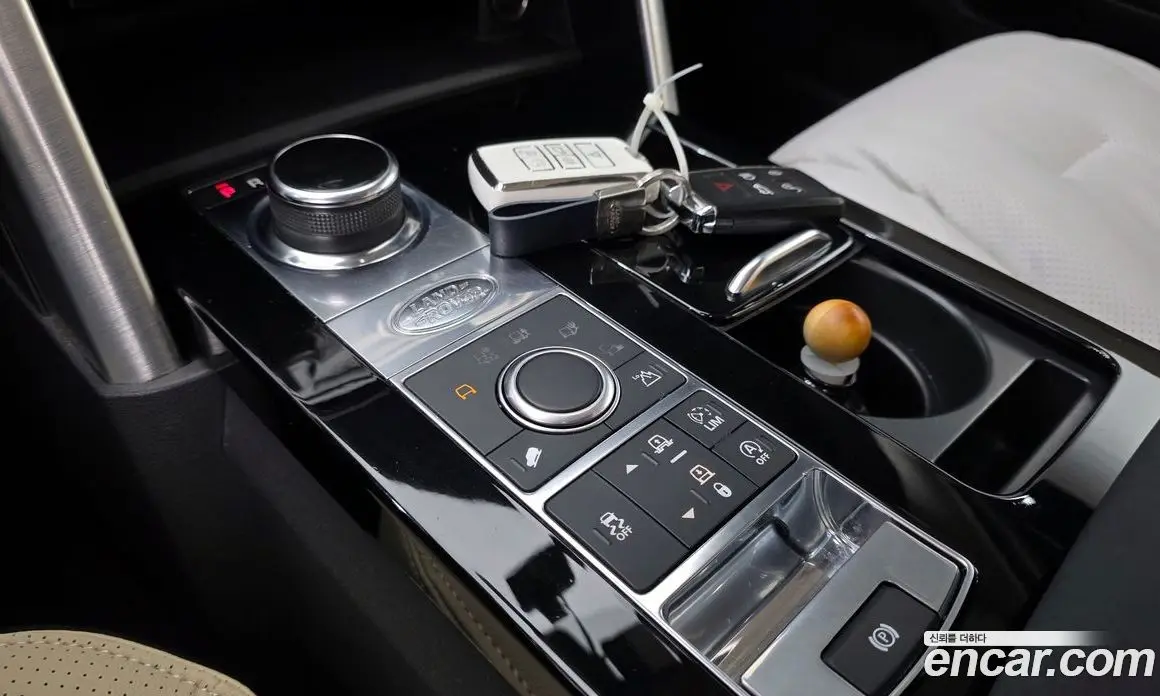 Land Rover Discovery 2018 3.0 автомат (гидро), фото 9