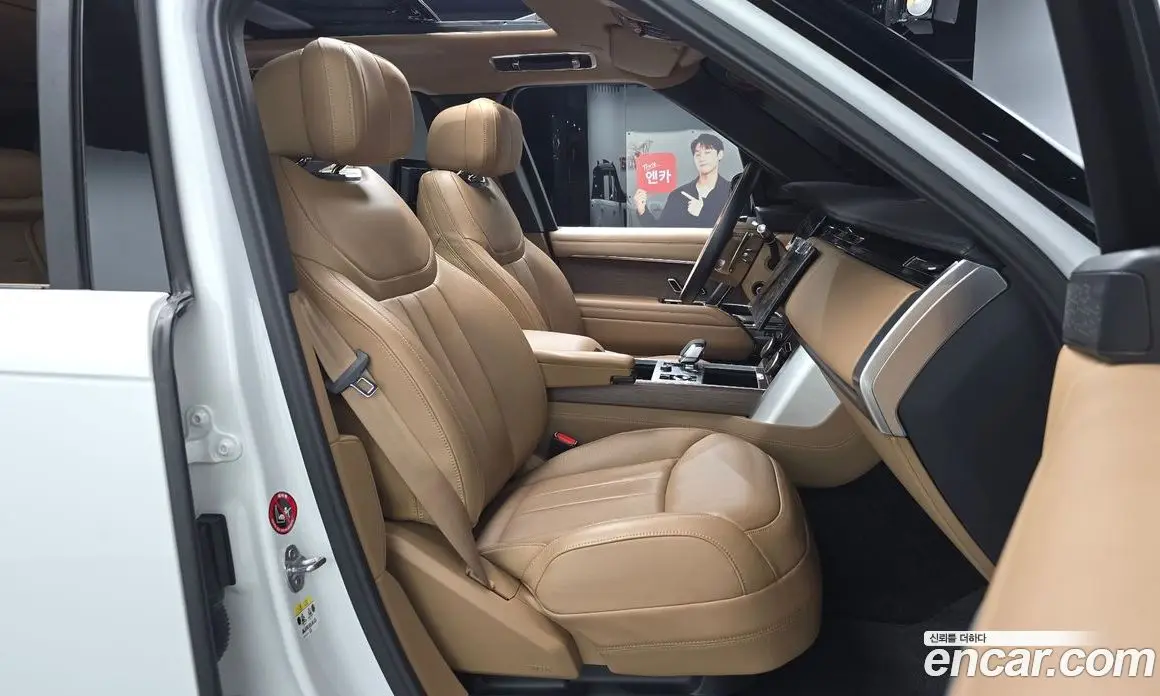 Land Rover Range Rover 2022 4.4 автомат (гидро), фото 16 Land Rover Range Rover 2022 4.4 автомат (гидро), фото 16