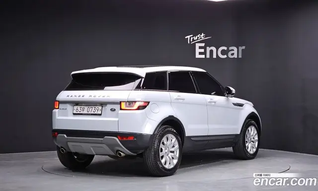 Land Rover Range Rover Evoque 2015 2.0 автомат (гидро), миниатюра 2 Land Rover Range Rover Evoque 2015 2.0 автомат (гидро), миниатюра 2