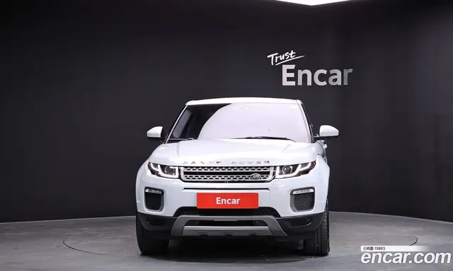 Land Rover Range Rover Evoque 2015 2.0 автомат (гидро), миниатюра 3 Land Rover Range Rover Evoque 2015 2.0 автомат (гидро), миниатюра 3