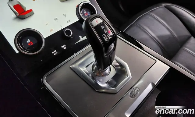Land Rover Range Rover Evoque 2022 2.0 автомат (гидро), миниатюра 12