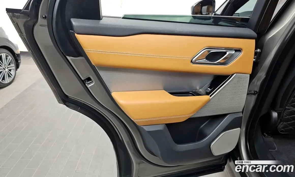 Land Rover Range Rover Velar 2019 3.0 автомат (гидро), фото 15
