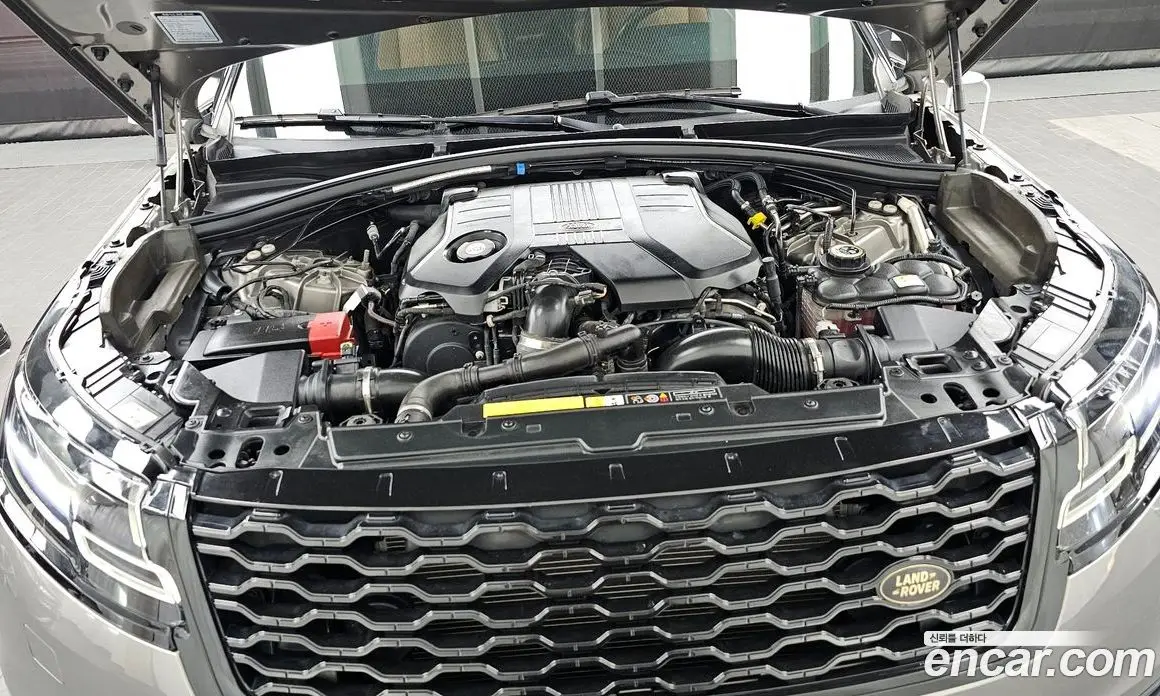 Land Rover Range Rover Velar 2019 3.0 автомат (гидро), фото 6