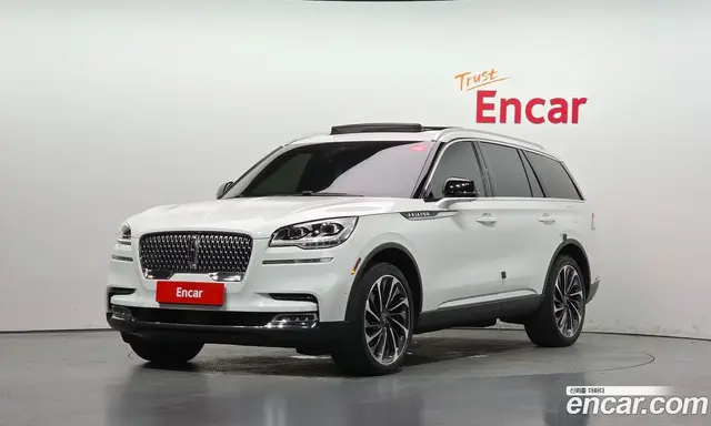Lincoln Aviator, 2022, 52 618 км