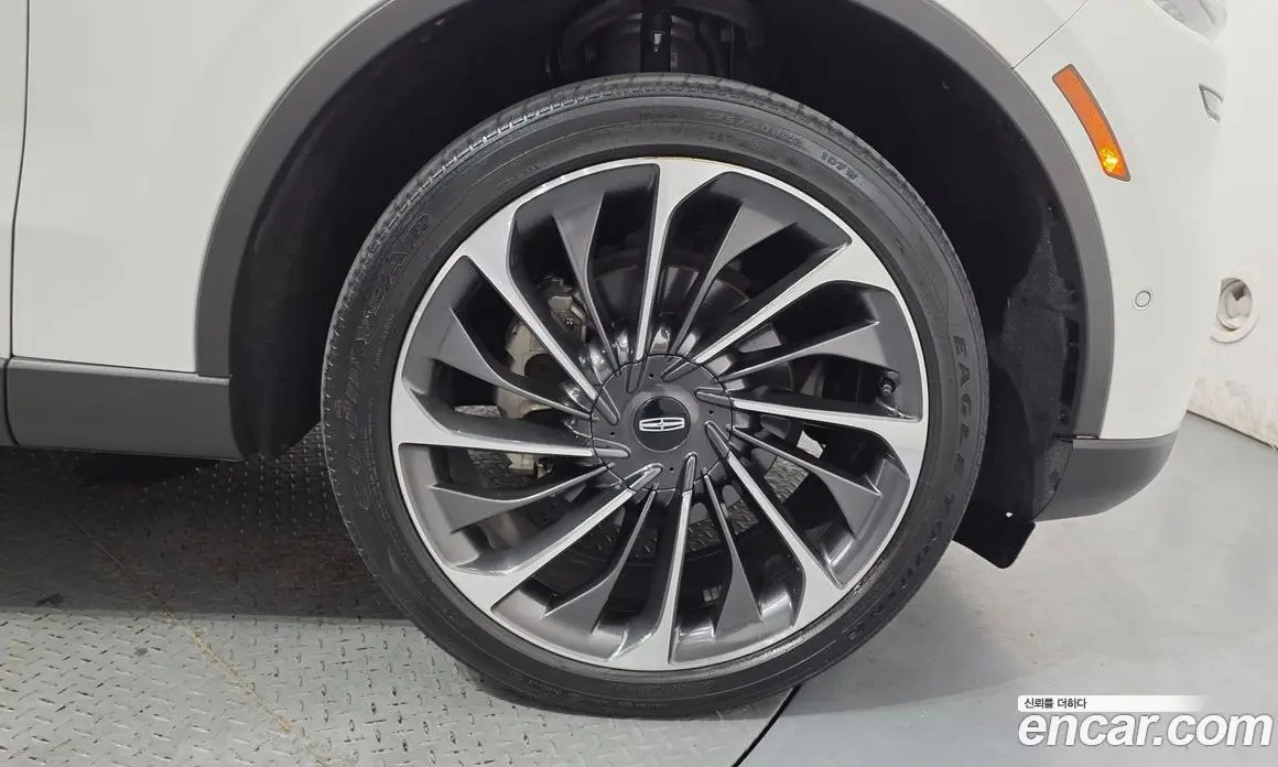 Lincoln Aviator 2022 3.0 автомат (гидро), фото 7 Lincoln Aviator 2022 3.0 автомат (гидро), фото 7