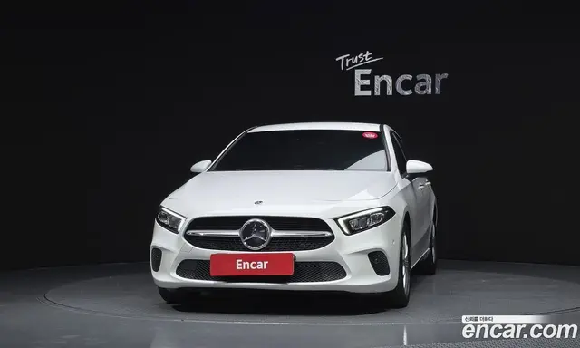 Mercedes-Benz A-Class 2020 2.0 автомат (гидро), миниатюра 3 Mercedes-Benz A-Class 2020 2.0 автомат (гидро), миниатюра 3