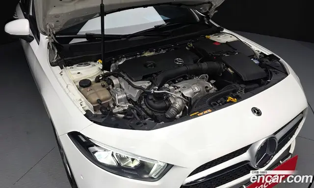 Mercedes-Benz A-Class 2020 2.0 автомат (гидро), миниатюра 6 Mercedes-Benz A-Class 2020 2.0 автомат (гидро), миниатюра 6
