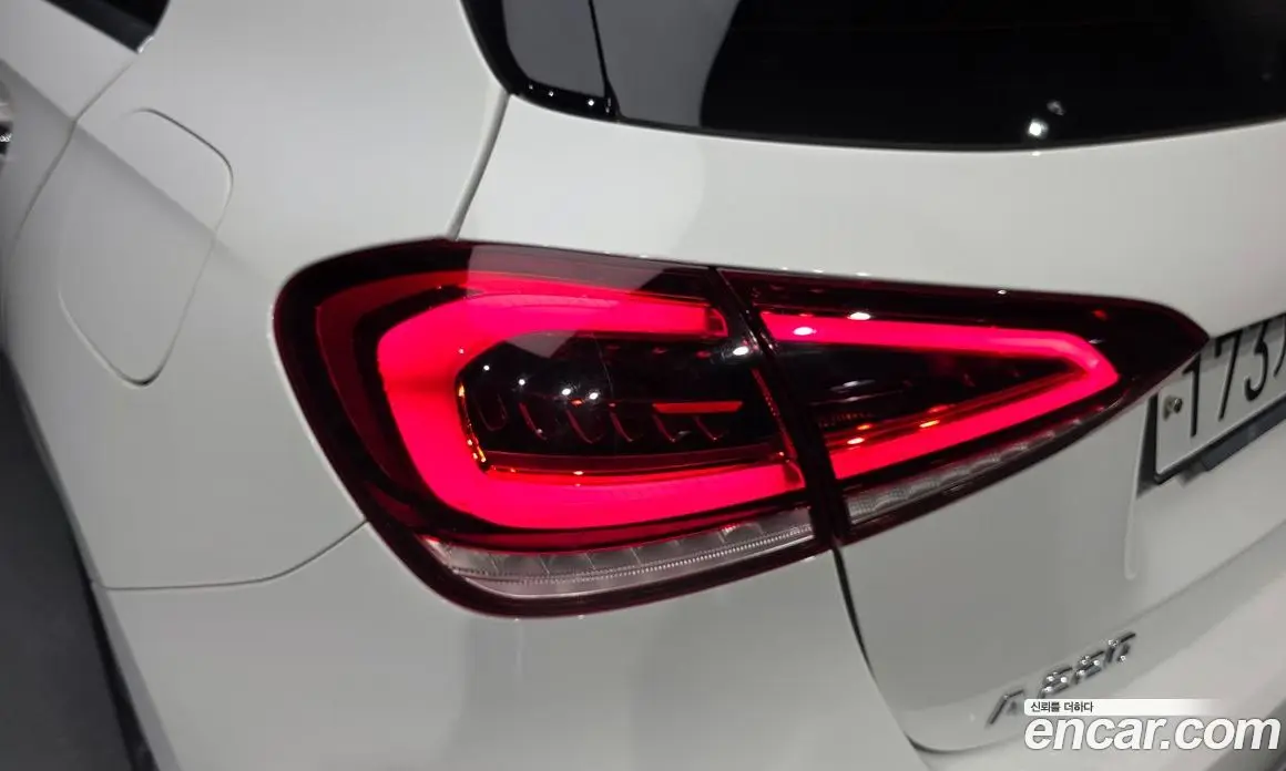 Mercedes-Benz A-Class 2020 2.0 автомат (гидро), фото 9 Mercedes-Benz A-Class 2020 2.0 автомат (гидро), фото 9