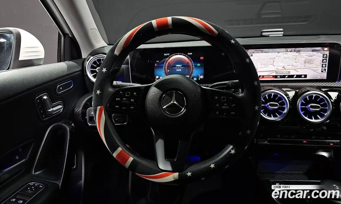 Mercedes-Benz A-Class 2020 2.0 автомат (гидро), фото 19