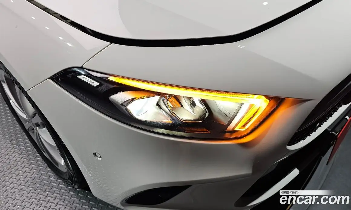 Mercedes-Benz A-Class 2020 2.0 автомат (гидро), фото 8