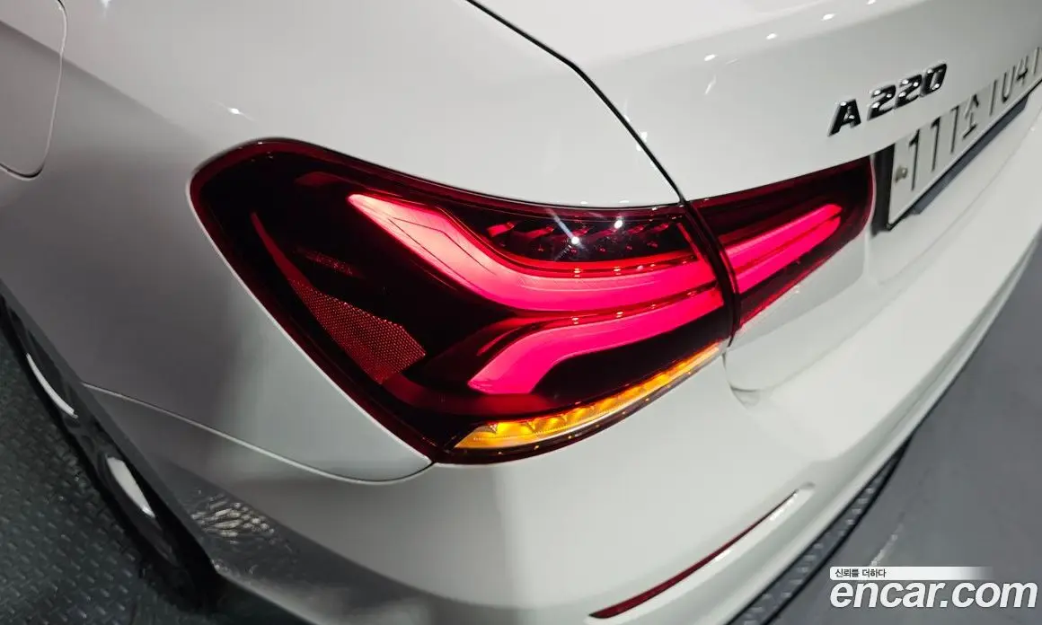 Mercedes-Benz A-Class 2020 2.0 автомат (гидро), фото 9