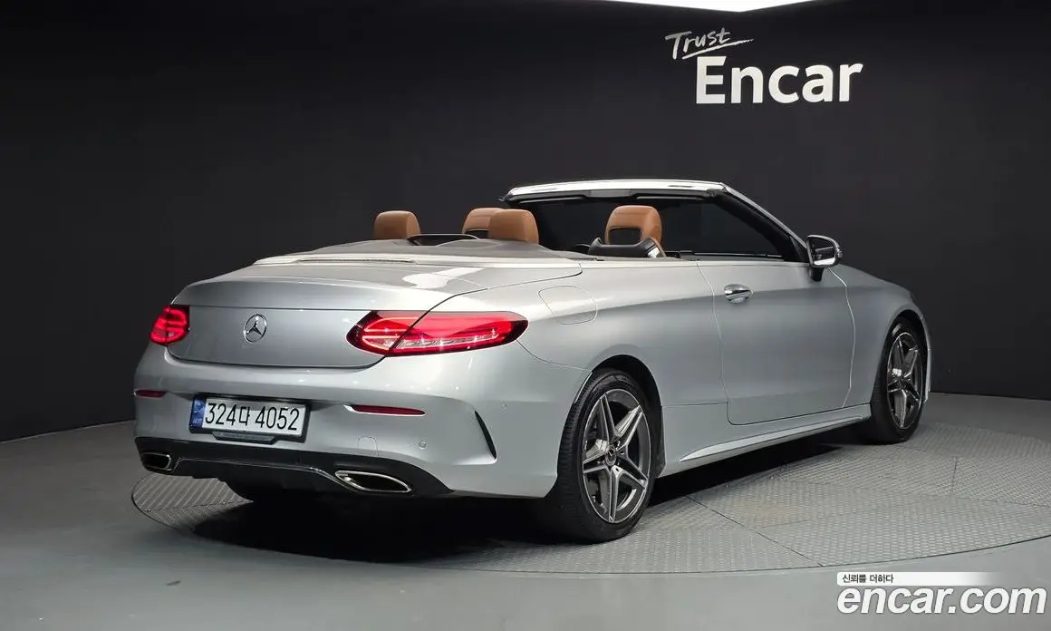 Mercedes-Benz C-Class 2019 2.0 автомат (гидро), фото 2 Mercedes-Benz C-Class 2019 2.0 автомат (гидро), фото 2