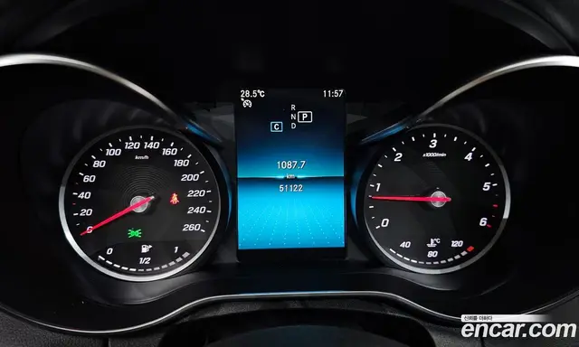 Mercedes-Benz C-Class 2019 1.9 автомат (гидро), миниатюра 11