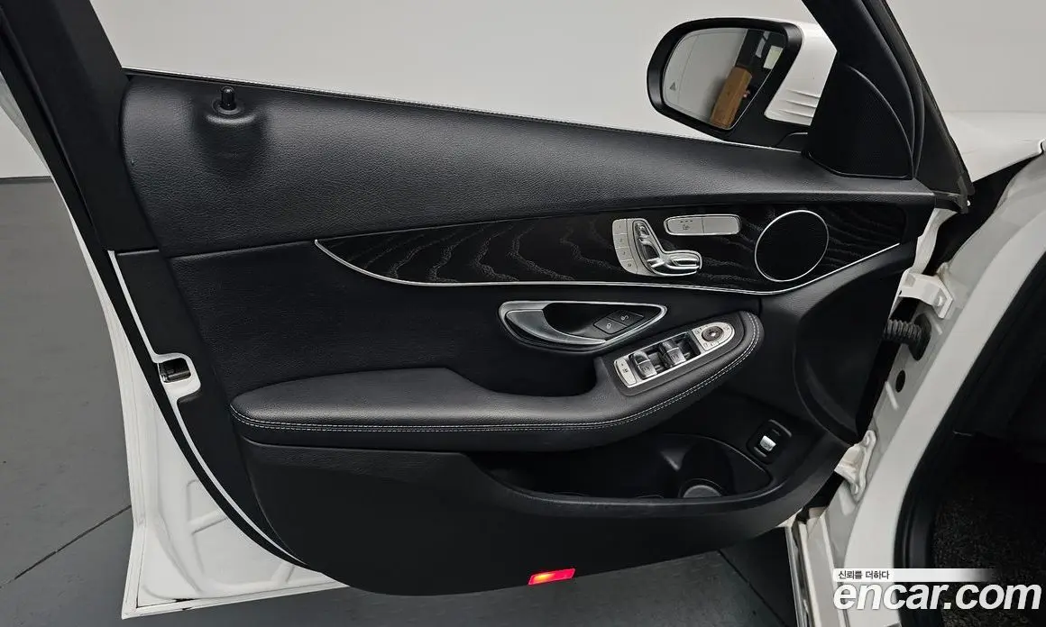Mercedes-Benz C-Class 2019 1.9 автомат (гидро), фото 14