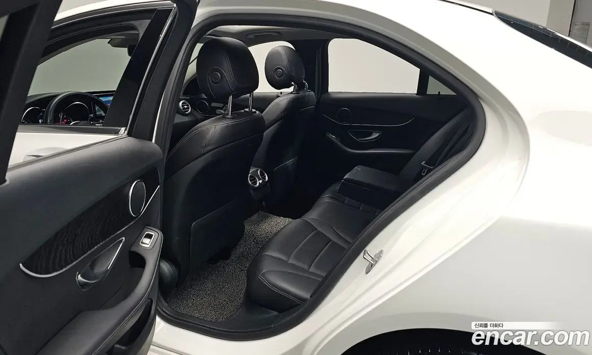Mercedes-Benz C-Class 2019 1.9 автомат (гидро), фото 17