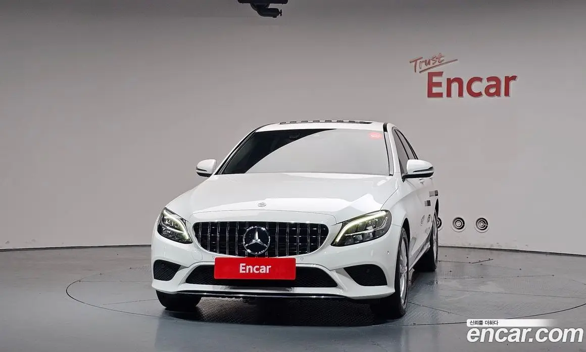 Mercedes-Benz C-Class 2019 1.9 автомат (гидро), фото 3