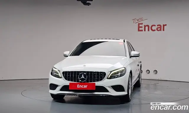 Mercedes-Benz C-Class 2019 1.9 автомат (гидро), миниатюра 3