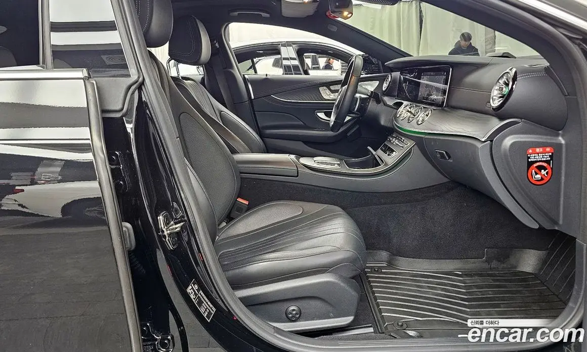 Mercedes-Benz CLS-Class 2022 2.0 автомат (гидро), фото 17