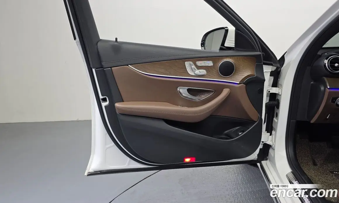 Mercedes-Benz E-Class 2021 1.9 автомат (гидро), фото 14