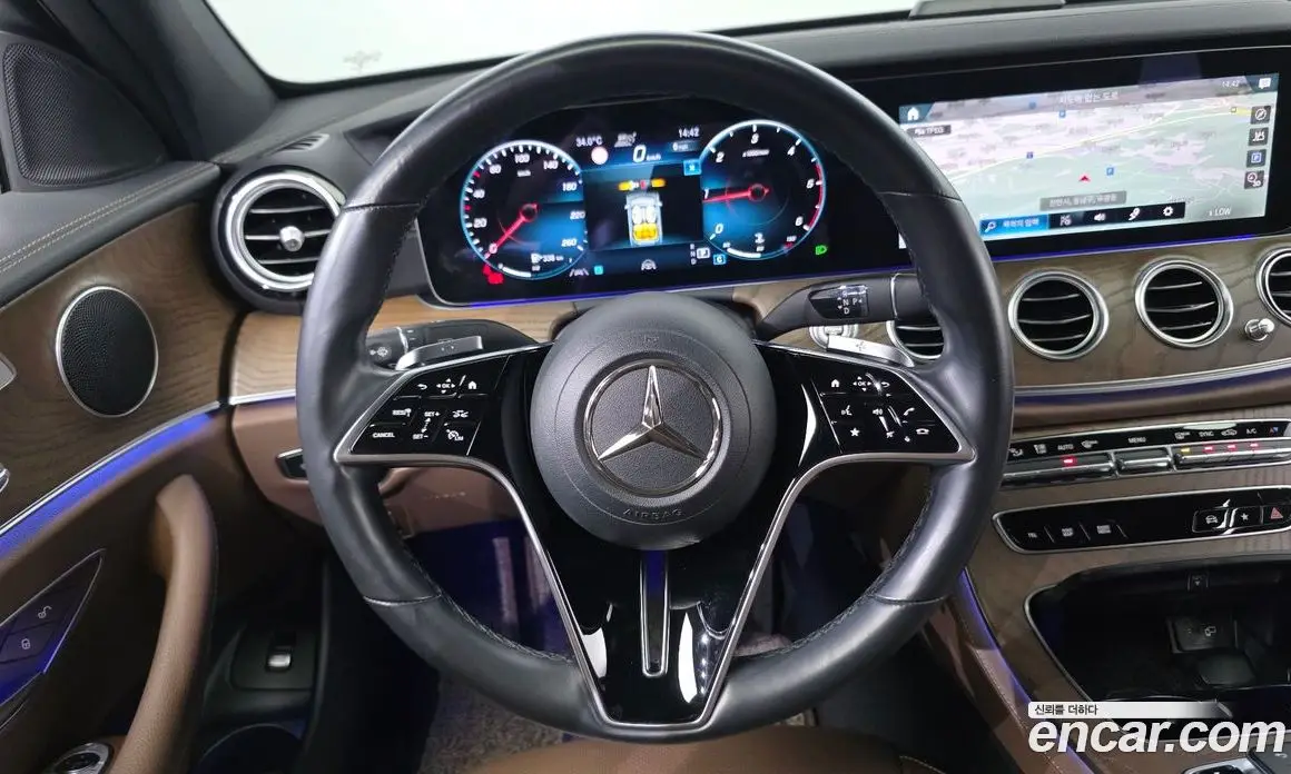 Mercedes-Benz E-Class 2021 1.9 автомат (гидро), фото 20