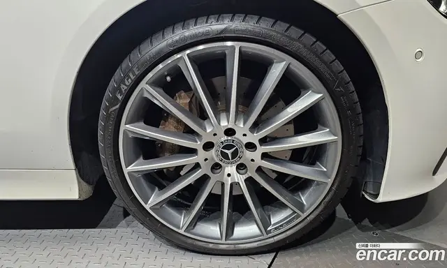 Mercedes-Benz E-Class 2021 3.0 автомат (гидро), миниатюра 7