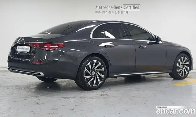 Mercedes-Benz E-Class 2024 2.0 автомат (гидро), миниатюра 2 Mercedes-Benz E-Class 2024 2.0 автомат (гидро), миниатюра 2
