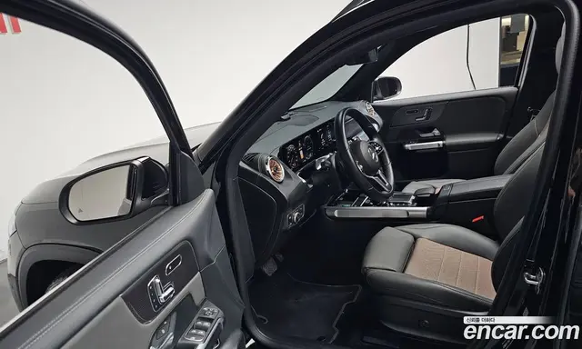 Mercedes-Benz EQB 2024 0.2 автомат (гидро), миниатюра 12