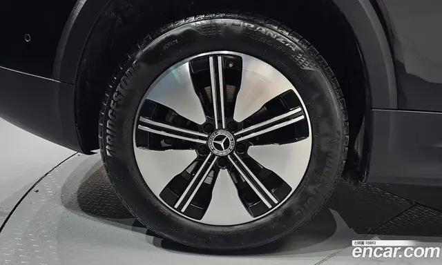 Mercedes-Benz EQB 2024 0.2 автомат (гидро), миниатюра 6
