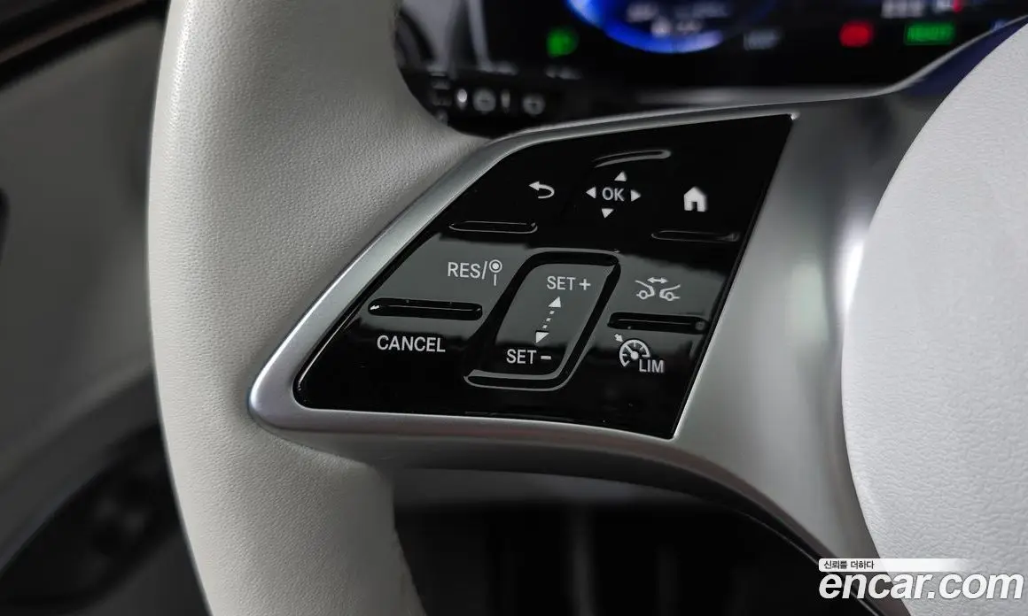 Mercedes-Benz EQE 2023 0.3 автомат (гидро), фото 20