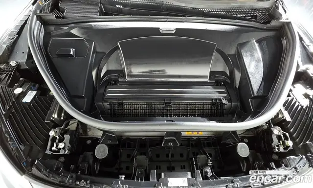 Mercedes-Benz EQE 2023 0.3 автомат (гидро), миниатюра 5
