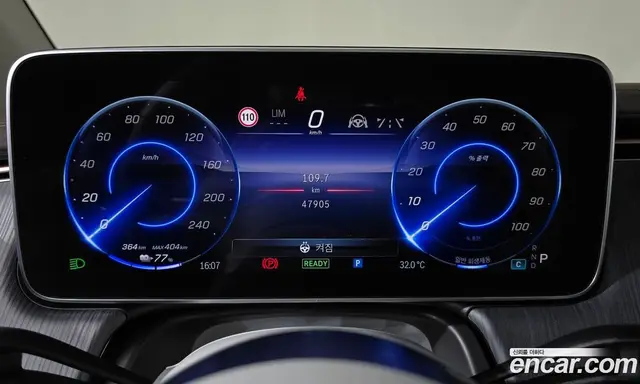 Mercedes-Benz EQE 2023 0.3 автомат (гидро), миниатюра 10