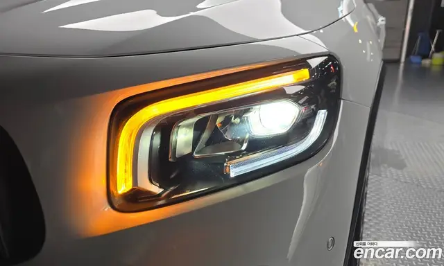 Mercedes-Benz GLB-Class 2023 2.0 автомат (гидро), миниатюра 7 Mercedes-Benz GLB-Class 2023 2.0 автомат (гидро), миниатюра 7