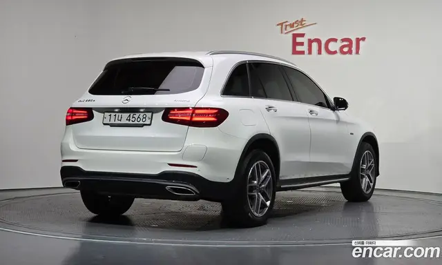 Mercedes-Benz GLC-Class 2018 2.0 автомат (гидро), миниатюра 2 Mercedes-Benz GLC-Class 2018 2.0 автомат (гидро), миниатюра 2