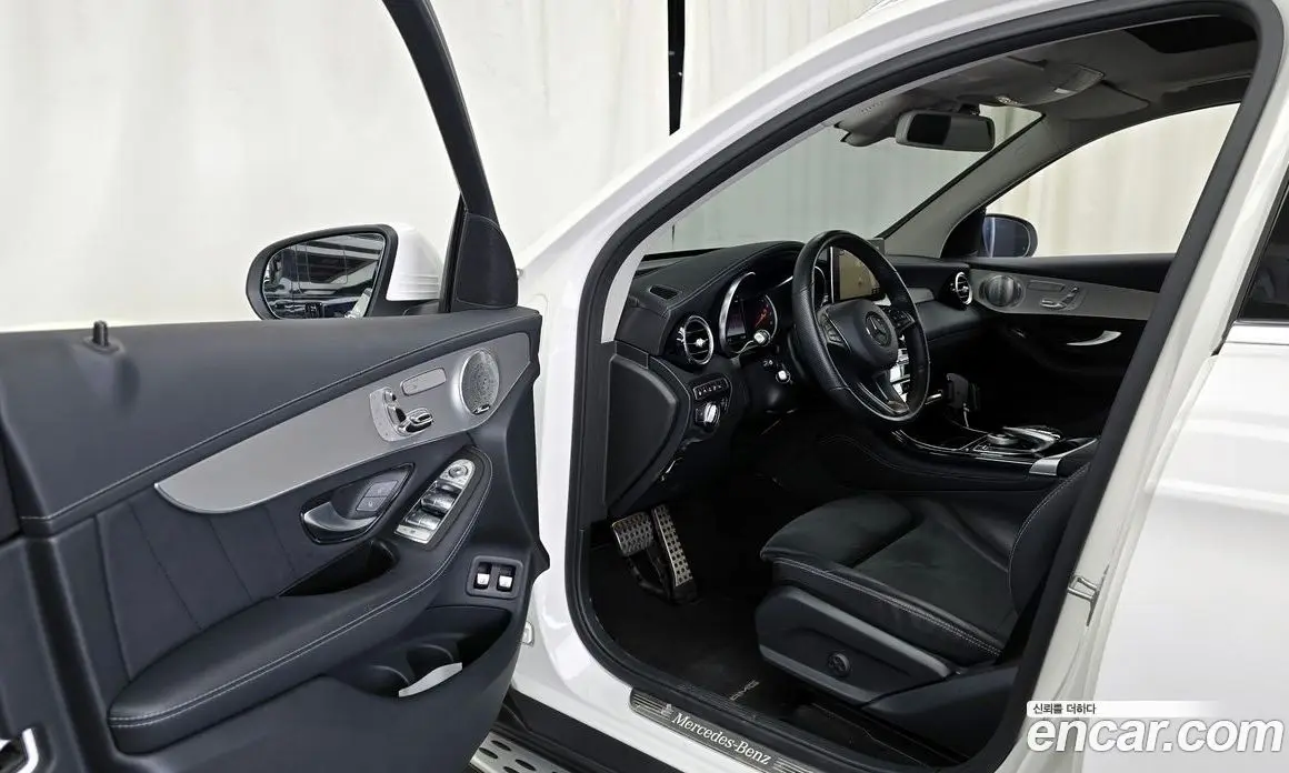 Mercedes-Benz GLC-Class 2018 2.0 автомат (гидро), фото 13 Mercedes-Benz GLC-Class 2018 2.0 автомат (гидро), фото 13