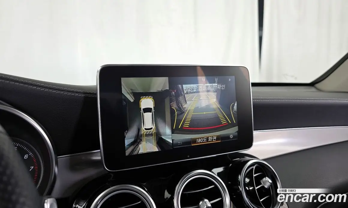Mercedes-Benz GLC-Class 2018 2.0 автомат (гидро), фото 20 Mercedes-Benz GLC-Class 2018 2.0 автомат (гидро), фото 20