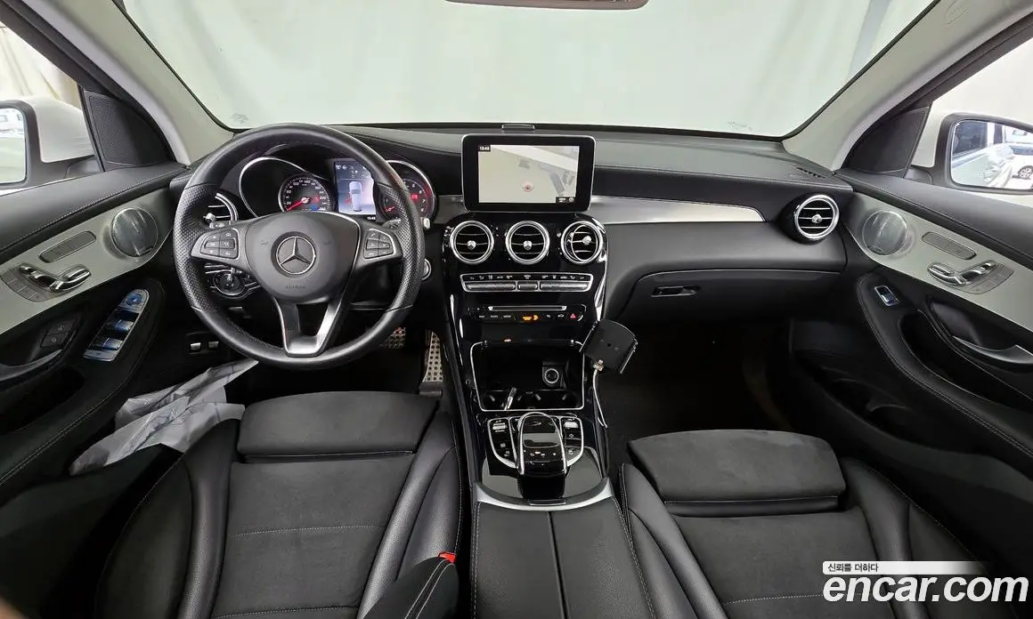 Mercedes-Benz GLC-Class 2018 2.0 автомат (гидро), фото 10 Mercedes-Benz GLC-Class 2018 2.0 автомат (гидро), фото 10