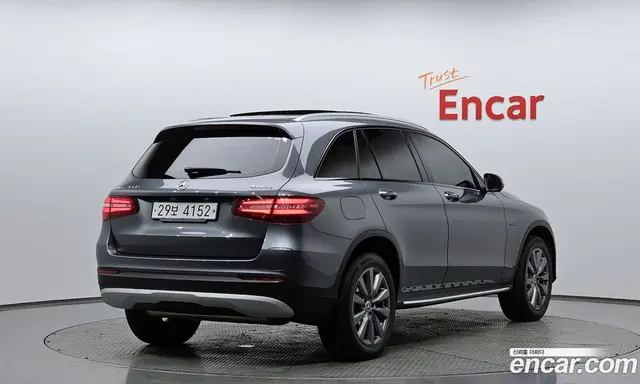 Mercedes-Benz GLC-Class 2019 2.0 автомат (гидро), миниатюра 2