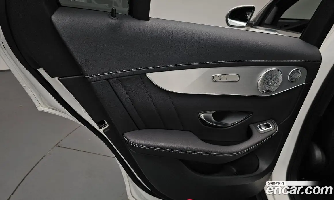 Mercedes-Benz GLC-Class 2019 2.0 автомат (гидро), фото 14 Mercedes-Benz GLC-Class 2019 2.0 автомат (гидро), фото 14