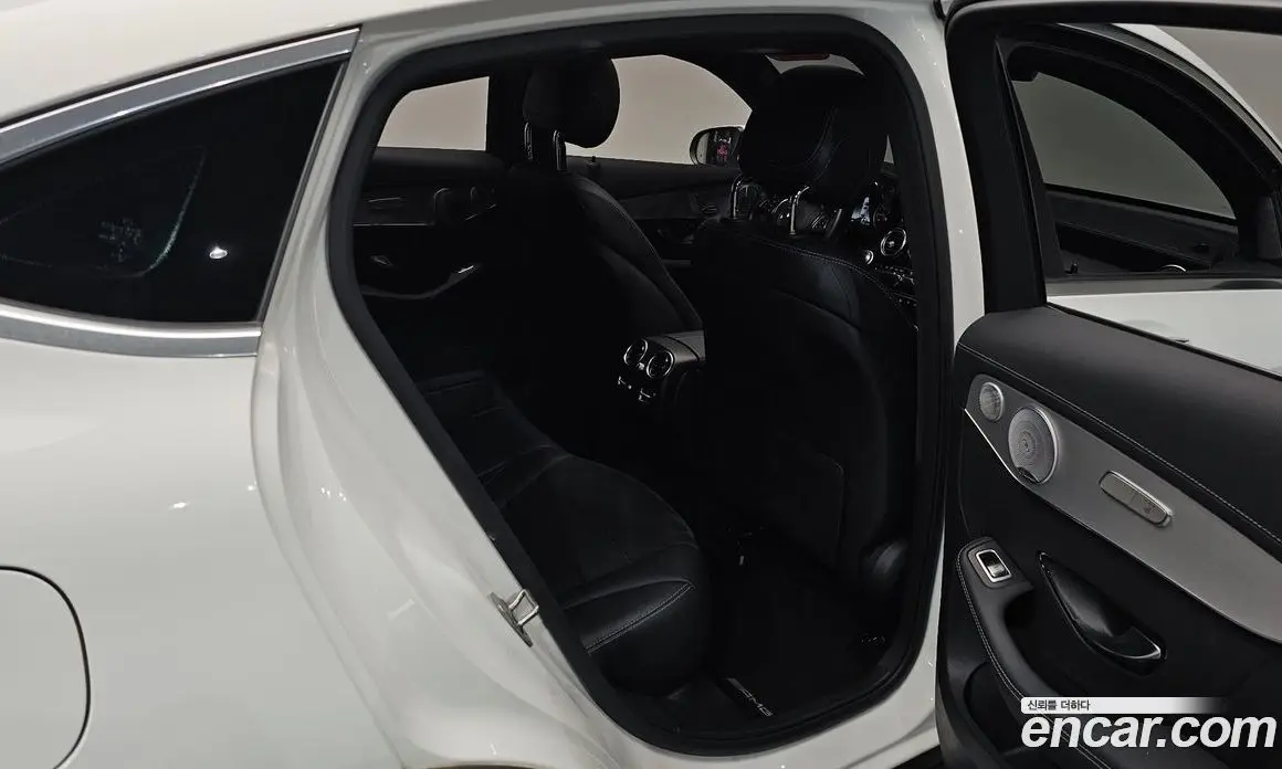 Mercedes-Benz GLC-Class 2019 2.0 автомат (гидро), фото 17 Mercedes-Benz GLC-Class 2019 2.0 автомат (гидро), фото 17